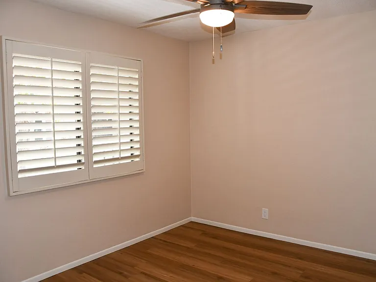 2337 Skyline Dr — Photo 35