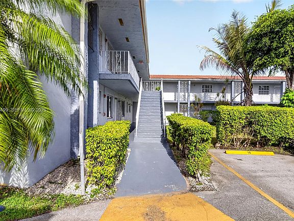 2nd image of 4050 NW 135th St #15-9