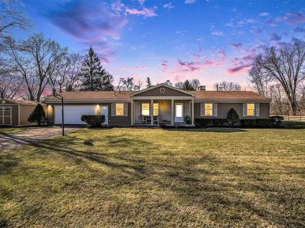 603 S Fall River Dr, Coldwater, MI 49036