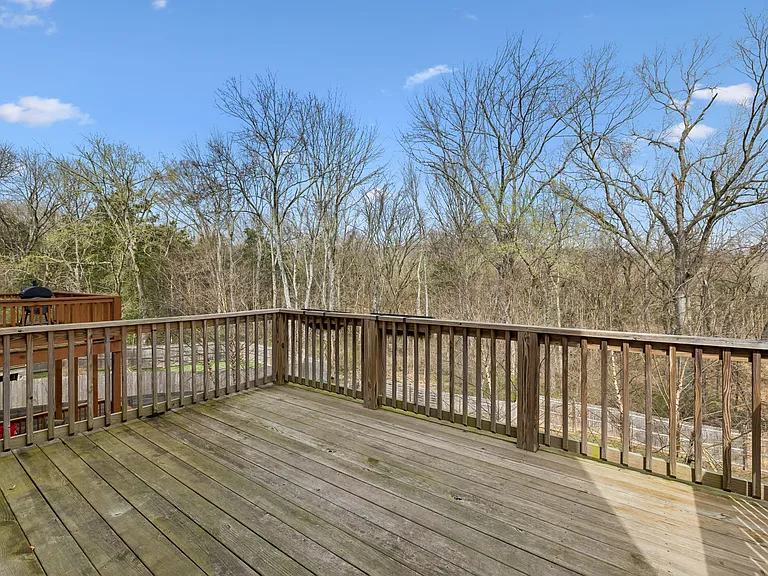 720 Flint Ridge Dr — Photo 24