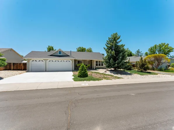 1283 Conestoga Dr, Minden, NV 89423
