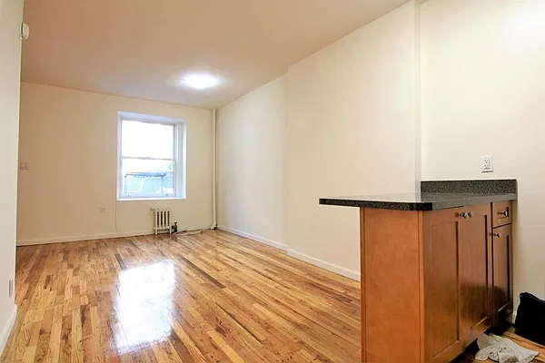 Rented by JK Dansar Corp | media 20