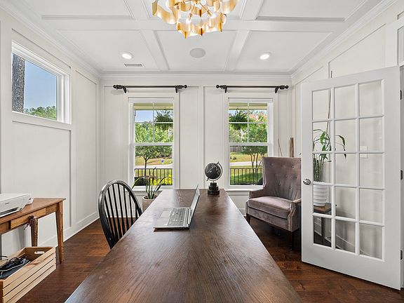 4th image of 150 Green Haven Blvd