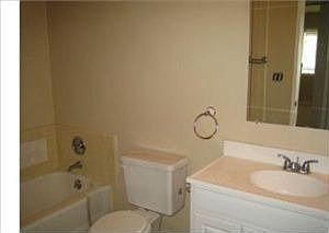 4th image of 28081 Pebble Beach Dr