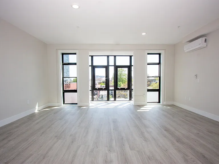 141 Newark Ave #5 — Photo 3