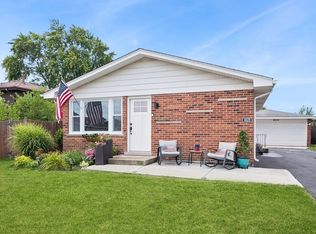 8829 167th Pl, Orland Hills, IL 60487