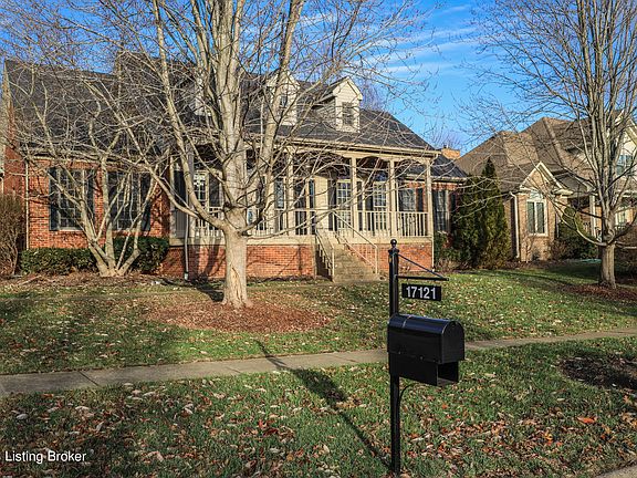 2nd image of 17121 Mallet Hill Dr