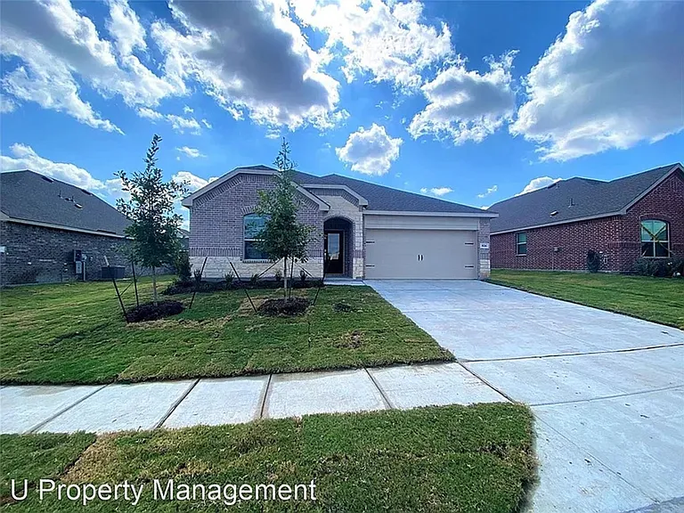 624 Fitzroy Ln — Photo 16