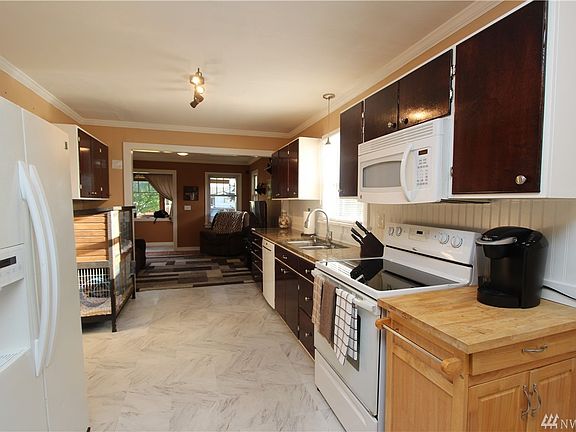 5th image of 1623 5th St