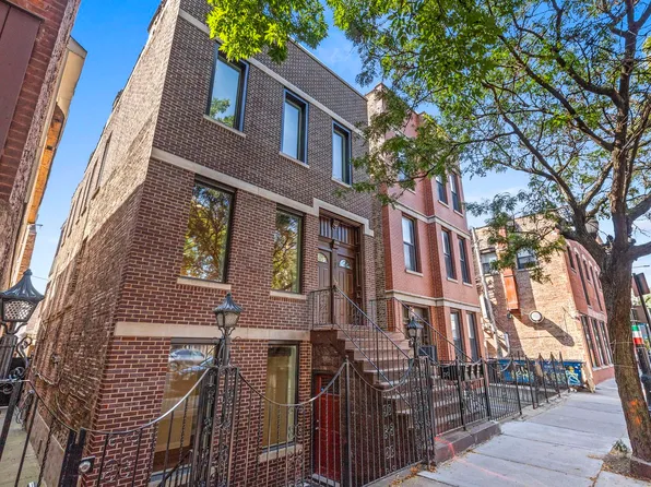 1148 W Taylor St #1, Chicago, IL 60607