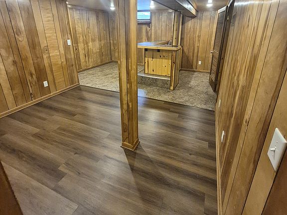 3rd image of 702 17th St S #2