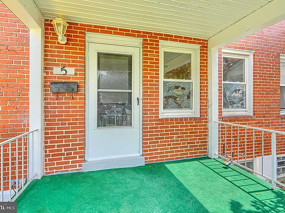 5th image of 5 Cardinal Rd