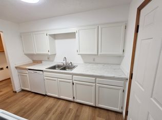 11030 E Burnside St #11030, Portland, OR 97216