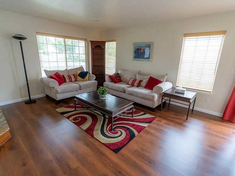 Living Room well ventilated and illuminated!