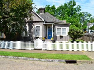 2400 Cherry St, Vicksburg, MS 39180