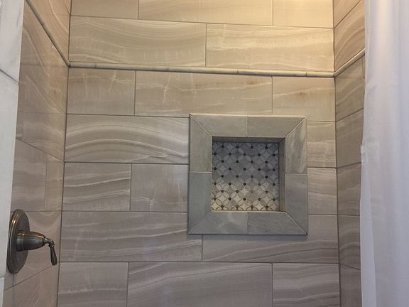 5th image of 2106 Young Ave APT 2