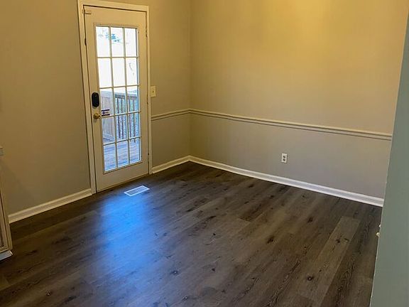 5th image of 6603 Glenbrook Ln