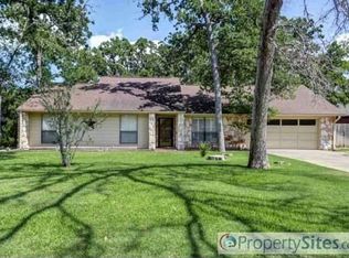 2702 Windwood Dr, College Station, TX 77845