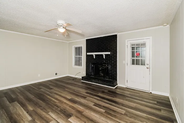 651 Cedar Field Ln — Photo 4