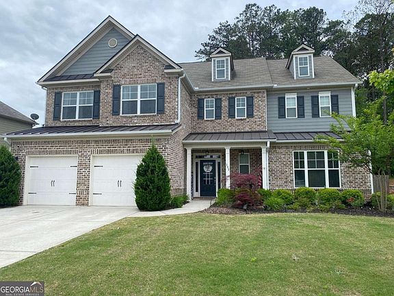 2nd image of 202 Oakleigh Pointe Dr