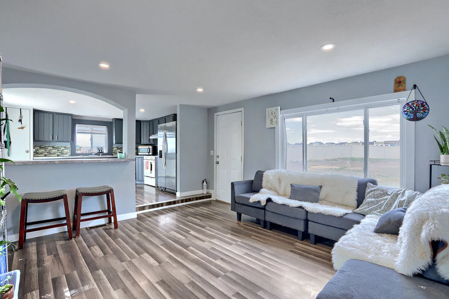 2 bed, 784 sqft, $1,495 — Photo 2