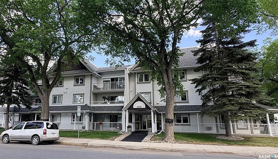 1st image of UNIT 309-2275 McIntyre STREET