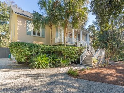 420 Mimosa Dr, Saint Simons Island, GA, 31522