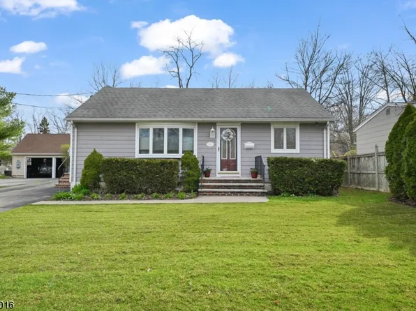 44 Nokomis Ave, Oakland Boro, NJ 07436