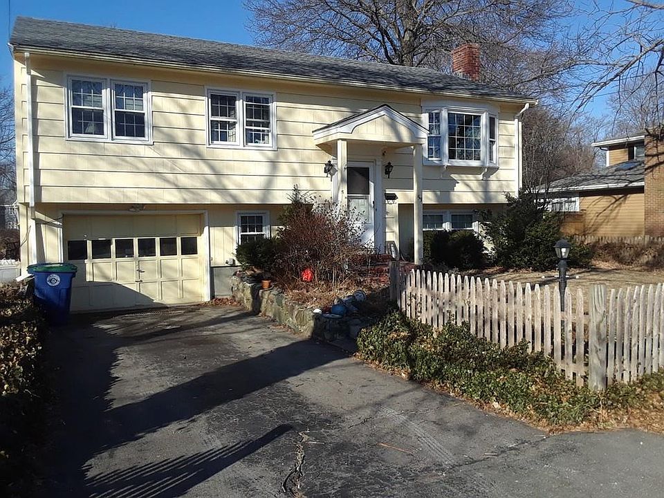 2nd image of 53 Dickerman Ln