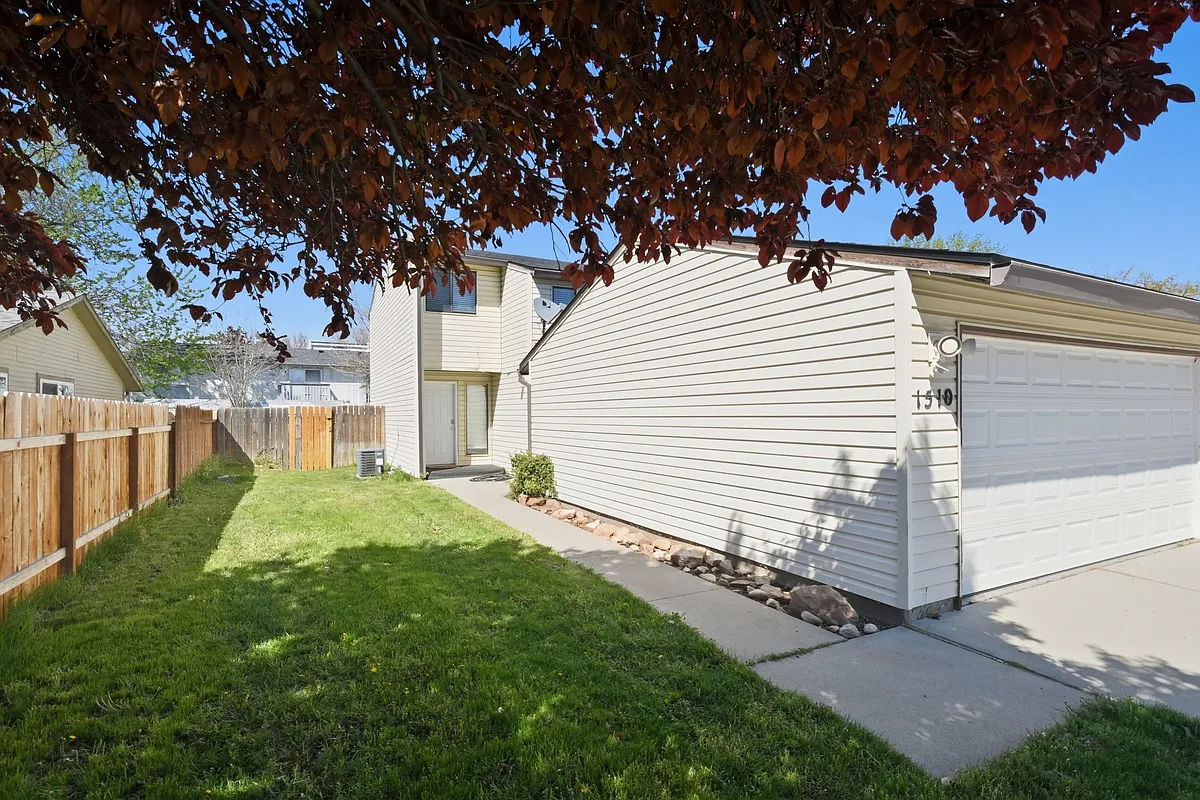 Building Photo - 1510 W Storey St