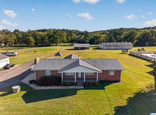 422 Cane Creek Rd, Anniston, AL 36206