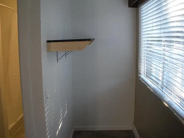 1099 Red Maple Dr #STUDIO — Photo 8