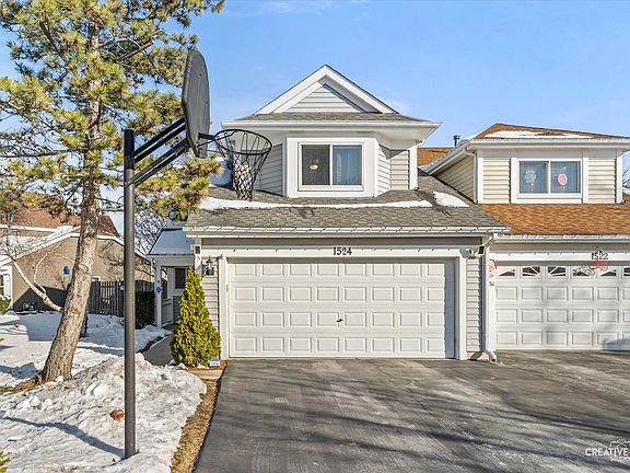 2nd image of 1524 S Pembroke Dr