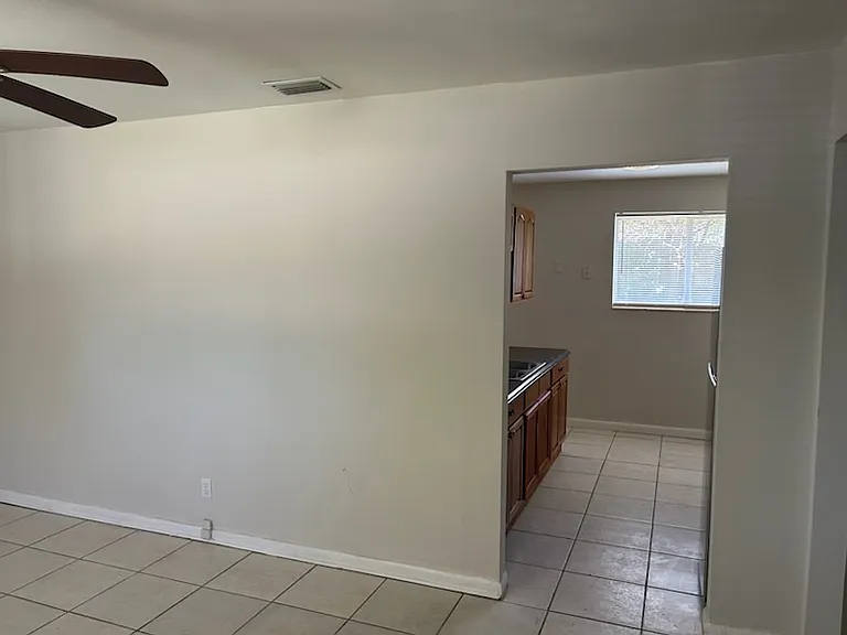 6814 Tinkerbell Ln — Photo 7