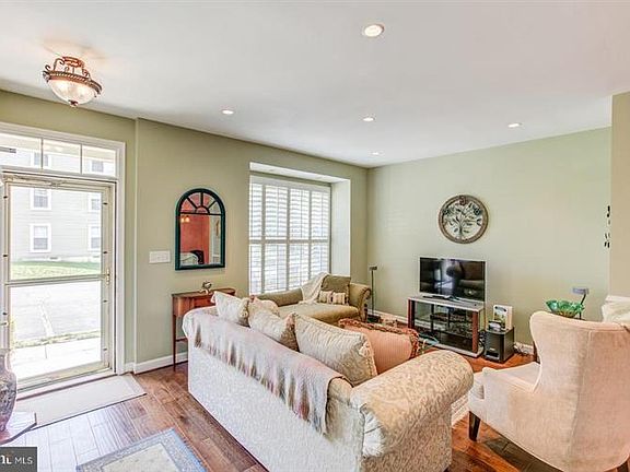 4th image of 8316 Royal Tern Way #27