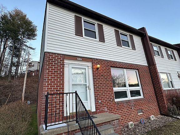 2nd image of 328 Jasper Dr