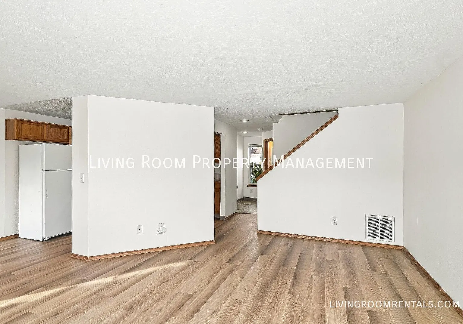 Tucked-Away NE Portland Gem with a Fireplace, Primary Suite & Space to Spare — Photo 2