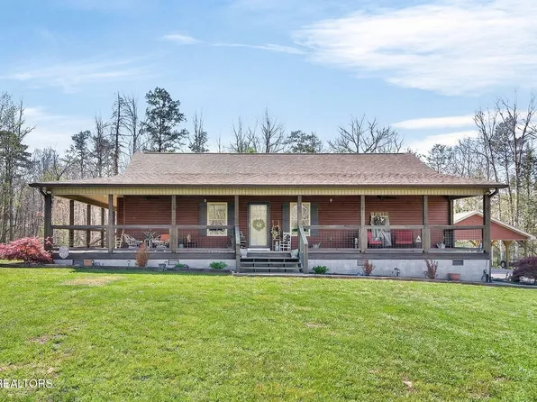 247 Hayden Ln, Grimsley, TN 38565