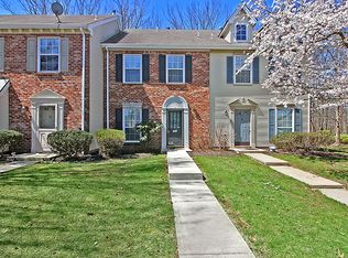 161 Lindsey Ct #305, Franklin Park, NJ 08823