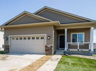 4047 Lillian St, Iowa City, IA 52245