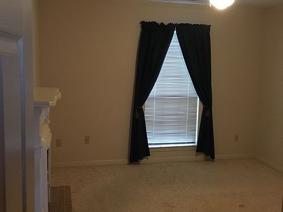 2nd image of 8565 N Lake Cv