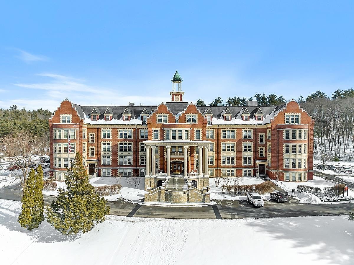 15 Mount Saint Marys Way UNIT 101, Hooksett, NH 03106 Zillow