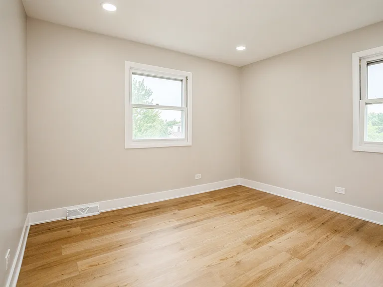 1401 Volkamer Trl — Photo 15