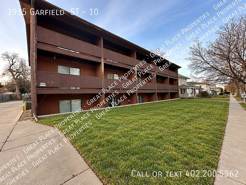 1915 Garfield St #10
