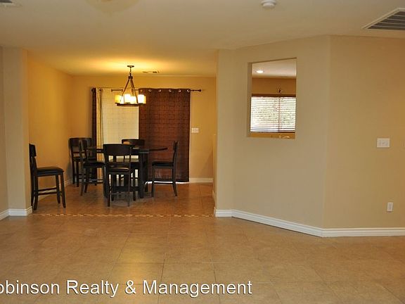 3rd image of 3139 Amari Ave