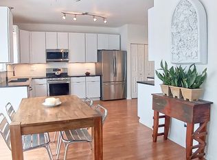 443 Harbor Dr, Carpentersville, IL 60110