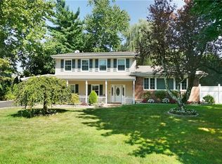 91 Worthington Rd, White Plains, NY 10607