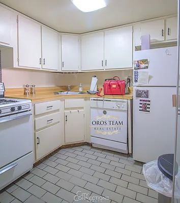 Rented by City Connections Realty | media 25