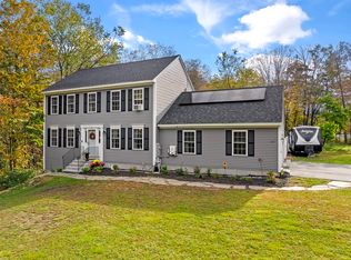 135 Hazen Rd, Shirley, MA 01464