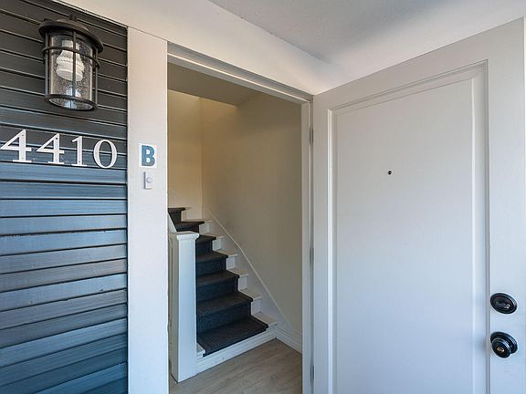 3rd image of 4410 Park Blvd Unit B